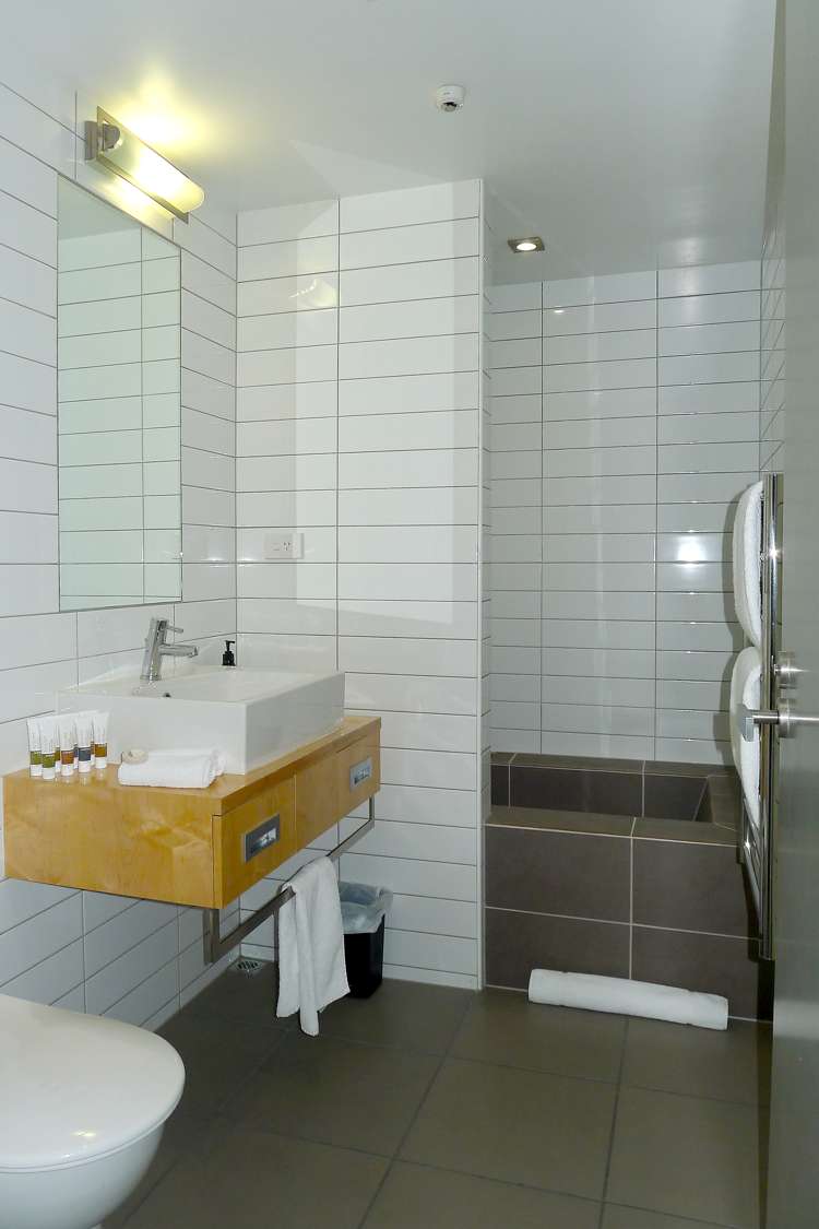 5/110 Frankton Road Queenstown_12