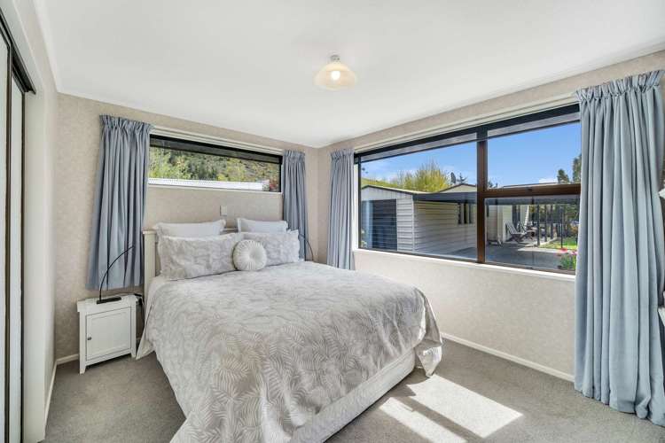 7 Benmore Place Omarama_16