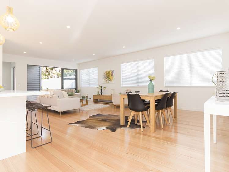 21 Buxton Street Point Chevalier_4