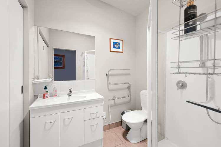 13/6 Ken Browne Drive Te Rapa_10