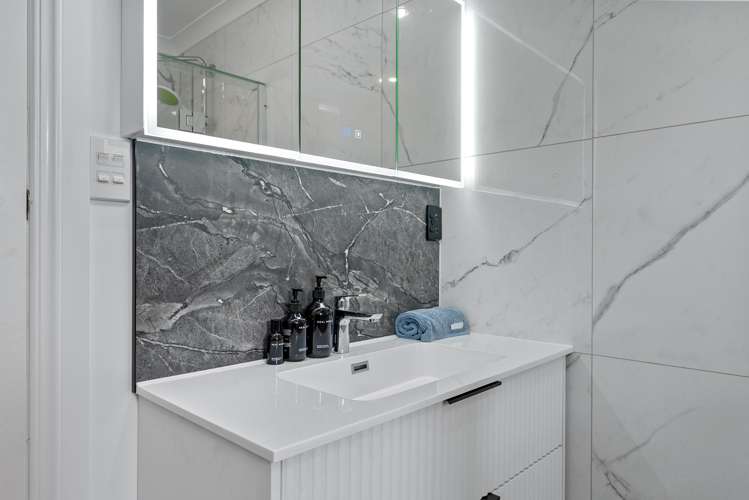 196 Oakland Road Karaka_17