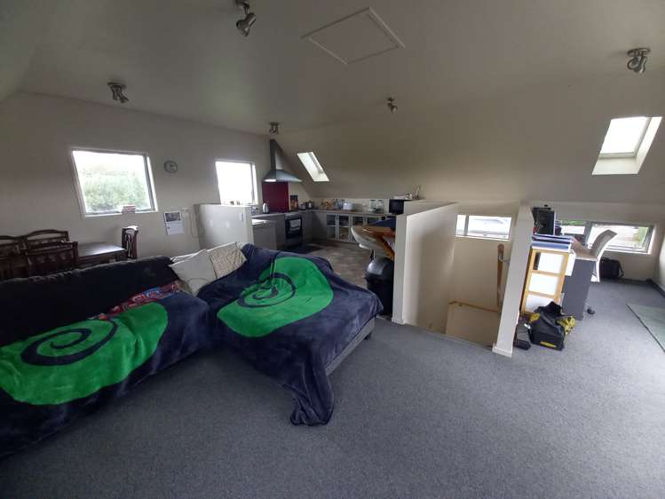 112 Sinclair Avenue Nightcaps_5