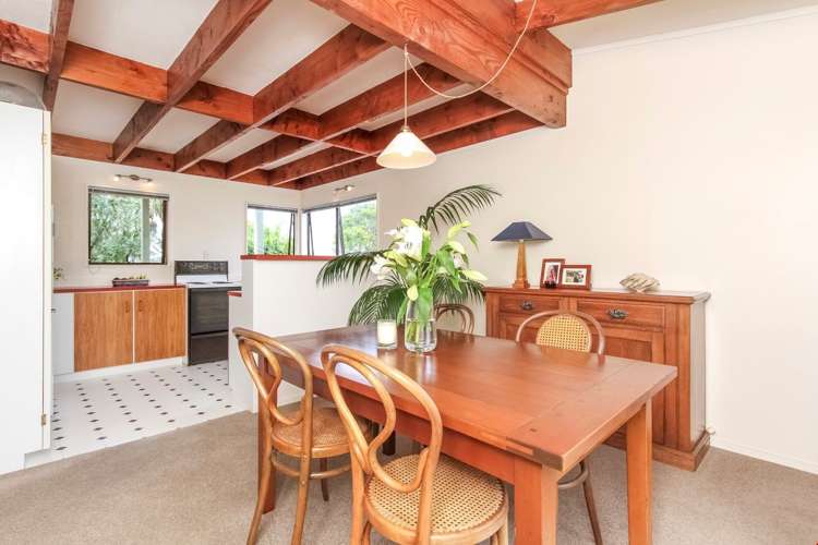 4/8 West Lynn Road Titirangi_5