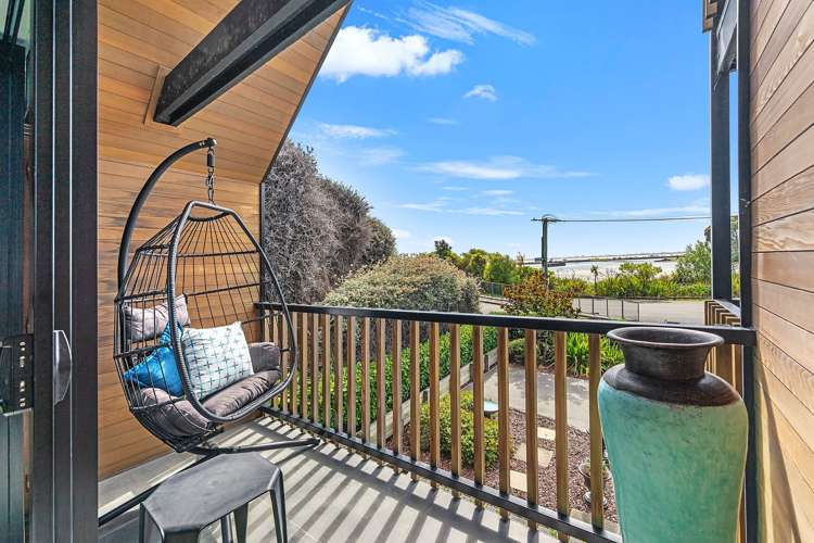 2/80 McCormacks Bay Road Mount Pleasant_13