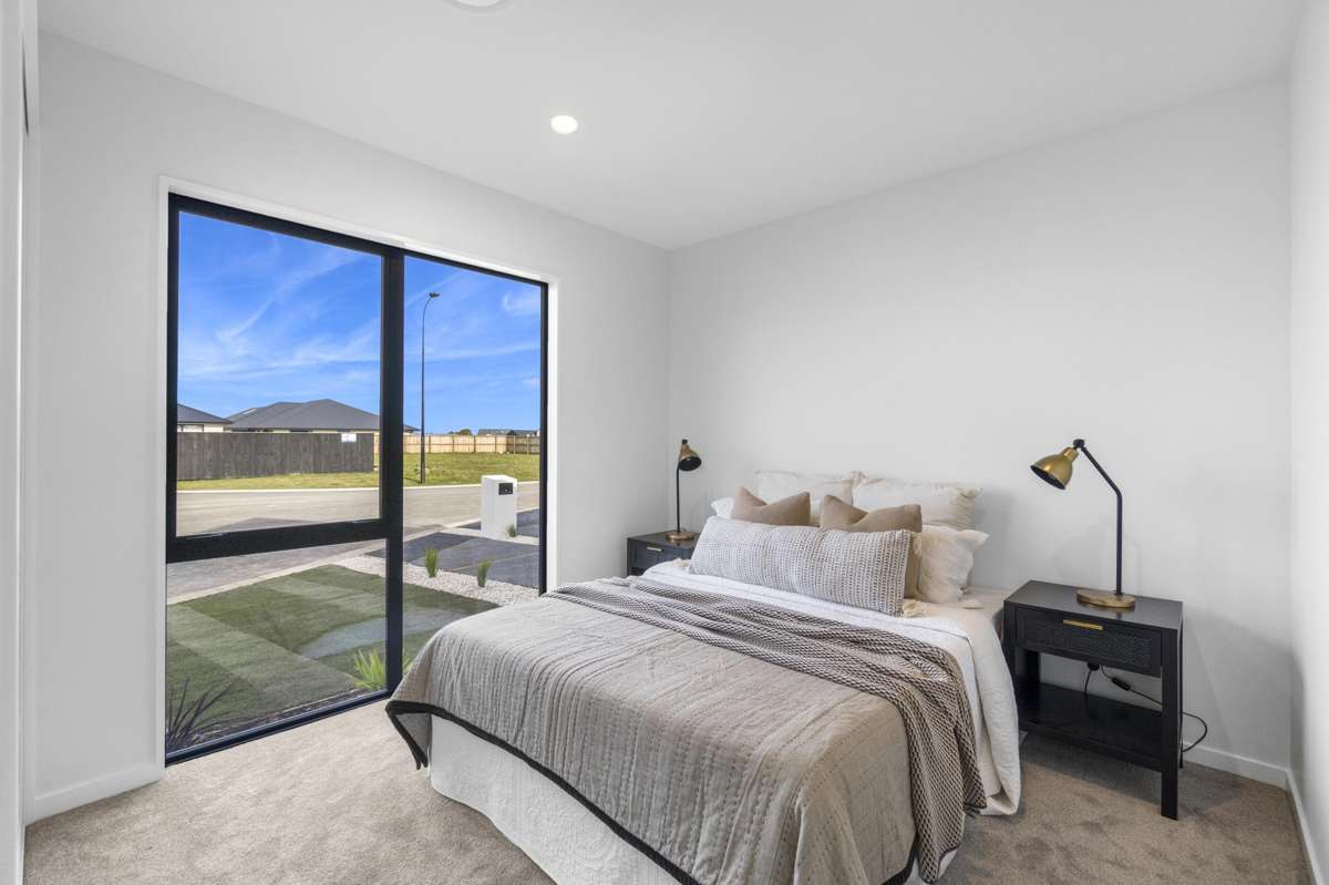 13 Ivan Mauger Place_5