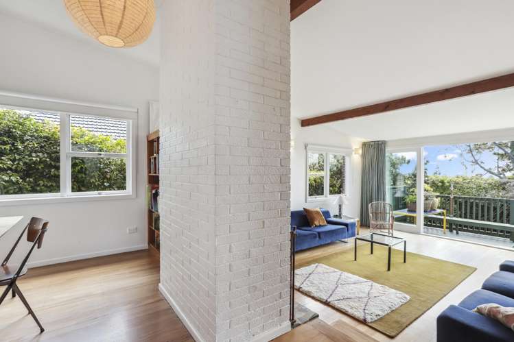 14 Riverview Road New Lynn_5