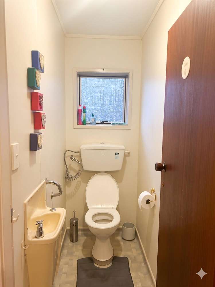  21 Mayfair Place Westown_6