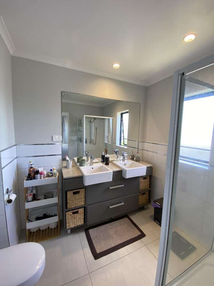 10 Mauku Lane Greenhithe_17