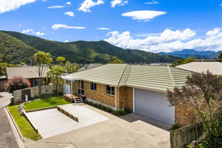 67 Moana View Road Waikawa Picton_21