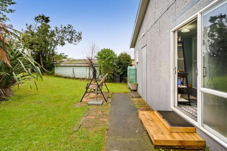 14 Leicester Street Patea_11