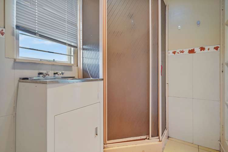 2 Great South Road Manurewa_11