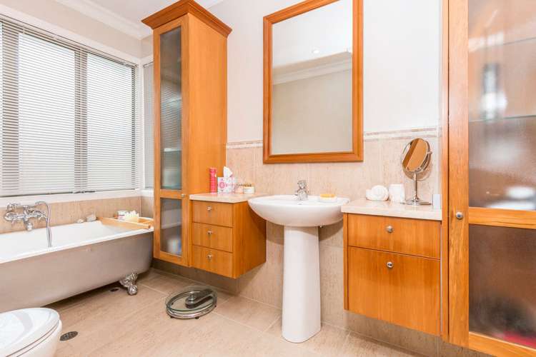 15 Masefield Street Cockle Bay_13