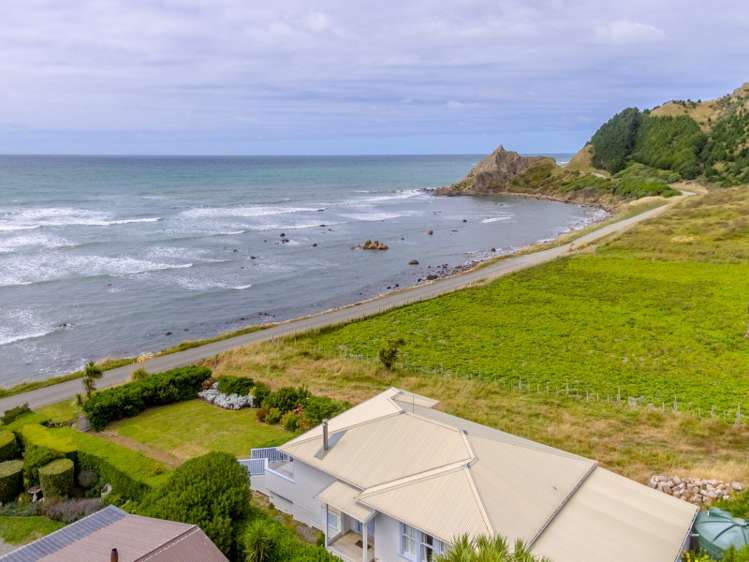 865 Mataikona Road Mataikona_24