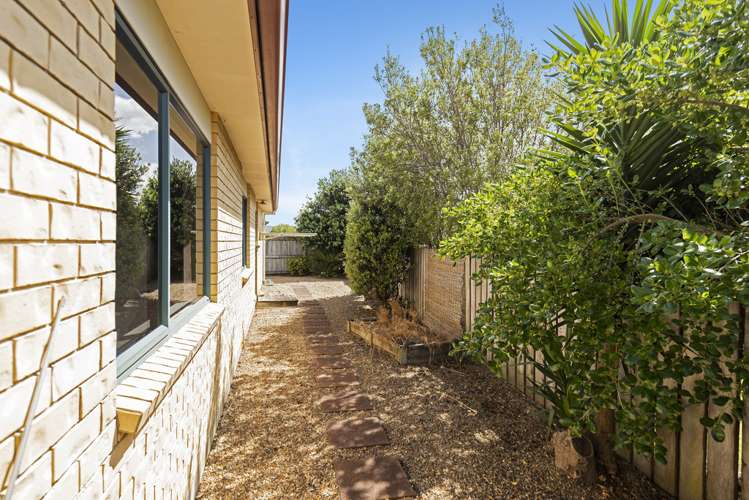 10 Karia Grove Papamoa_13