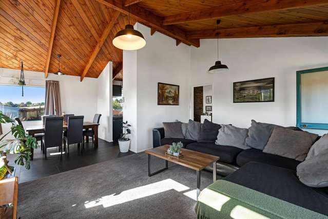 28B Poplar Grove Whalers Gate_3