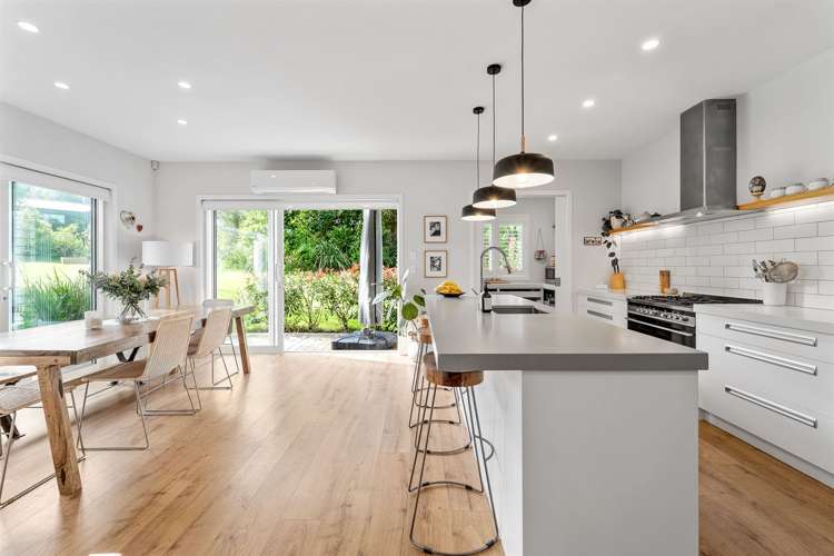 18b Hobbs Road Matakatia_3