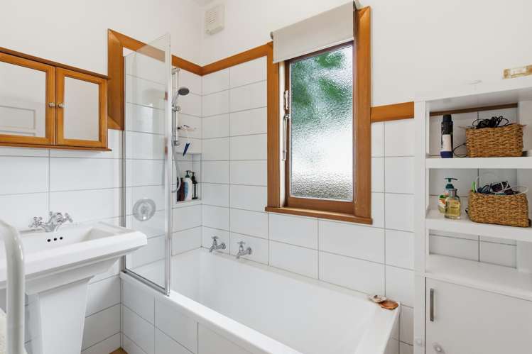 126 Nayland Street Sumner_14