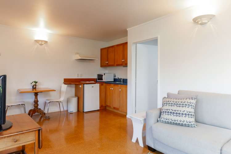 47 Inkerman Street Renwick_16