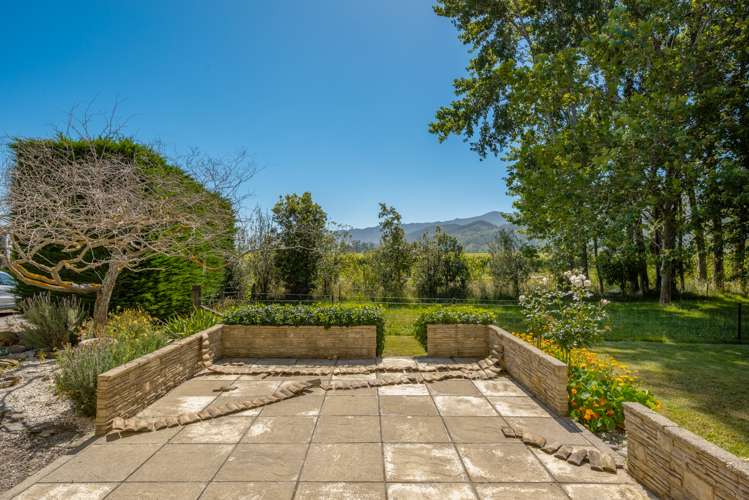 245 Hunter Road Tuamarina_23