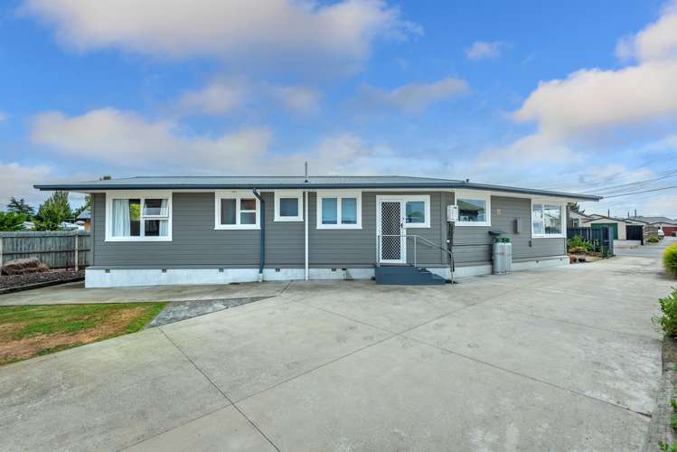 10 Lenton Street Aranui_19