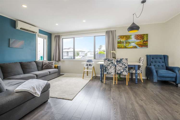 6 Mclean Avenue Papatoetoe_6