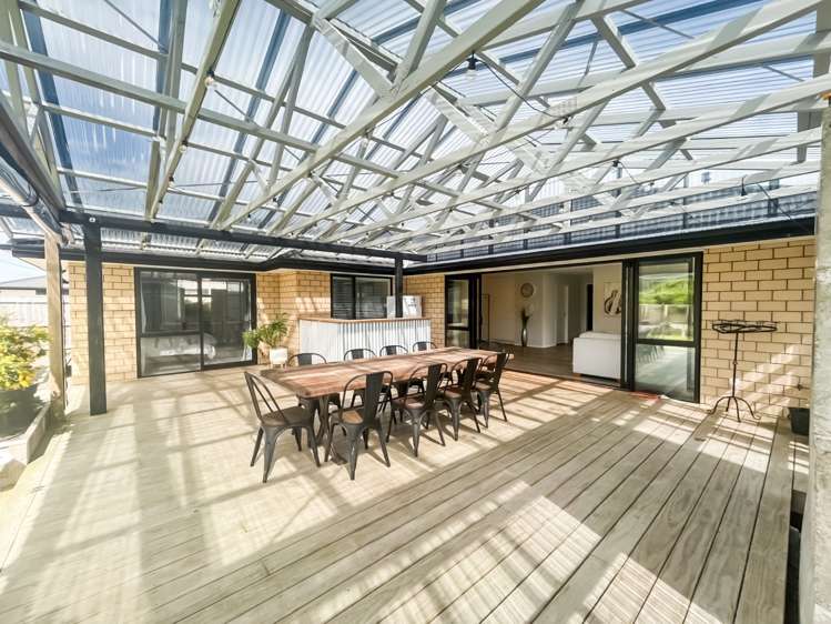 17 Cyprus Place Fitzherbert_13