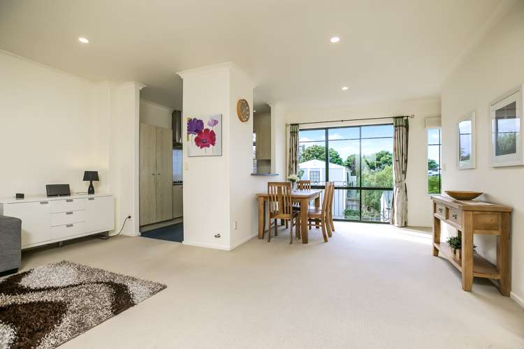 19/69 Target Road Totara Vale_7