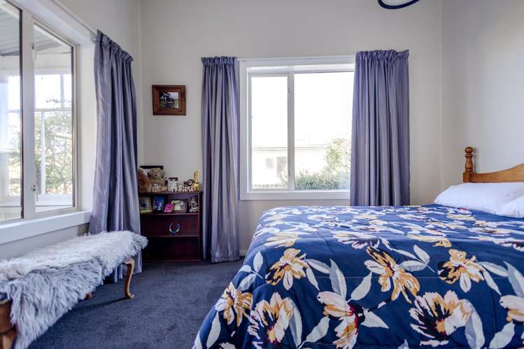 195 Fitzherbert Street Hokitika_14