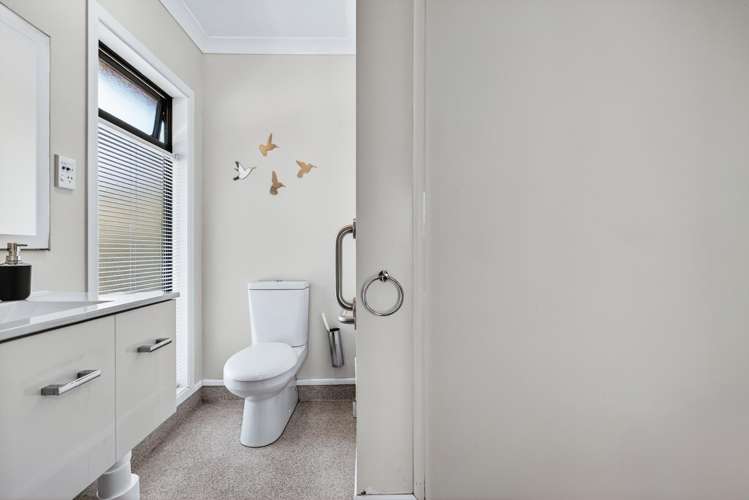 273 Mapara Road Acacia Bay_18