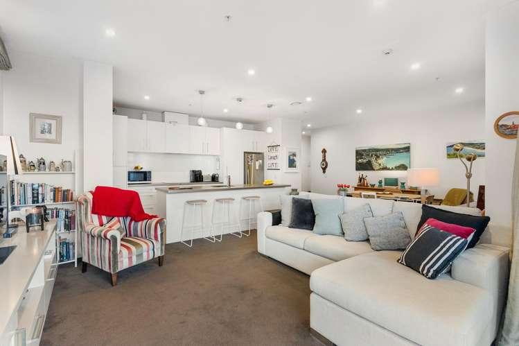 102/54 Surrey Crescent Grey Lynn_1