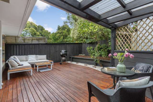 2/11 Lenihan Street Northcote_2