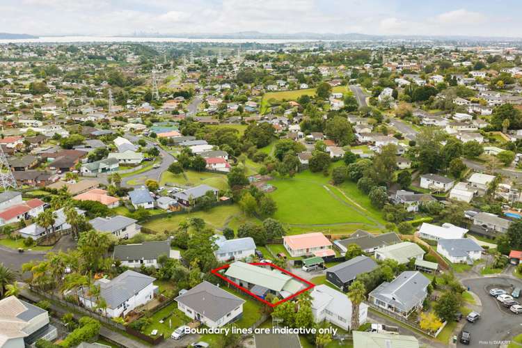 20 Loughanure Place Massey_10