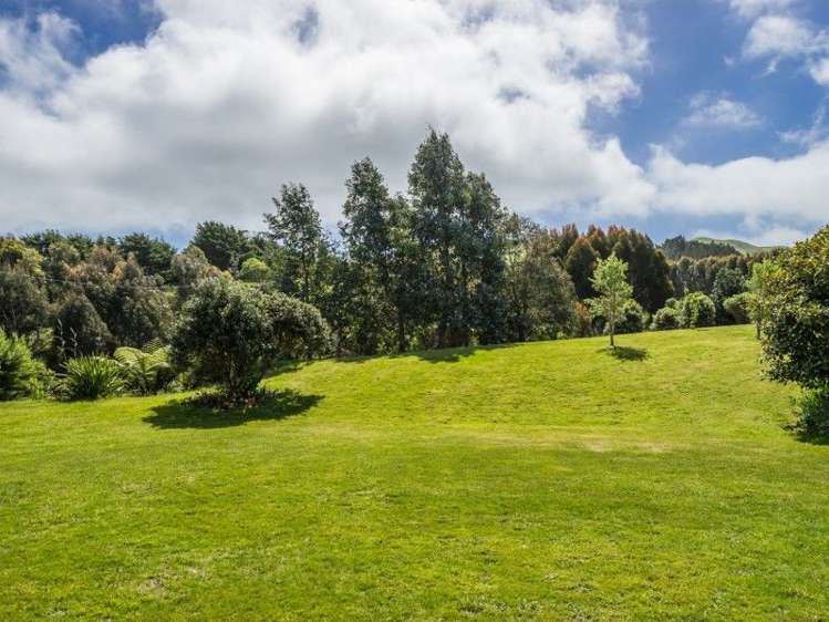 51 Coroglen Rise Pukerua Bay_24