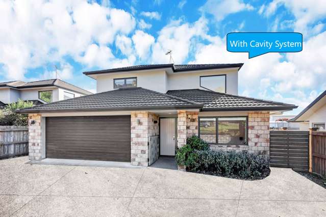 Spacious, Sunny & Must Be Viewed!