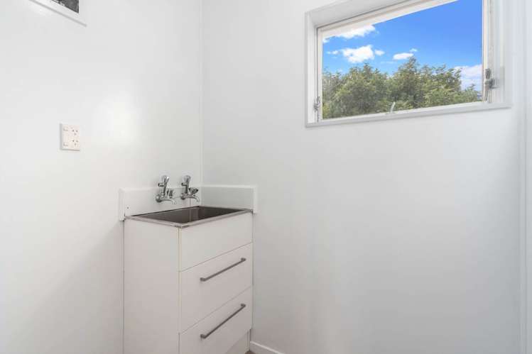 1/29A Hart Road Takapuna_9