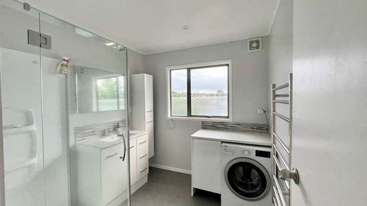 1/12 Glenvar Road Torbay_9