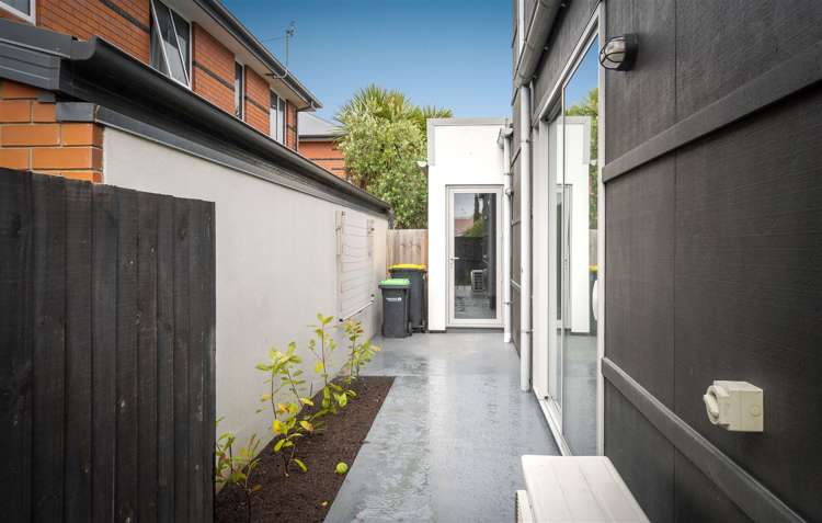 7/670 Ferry Road Woolston_19