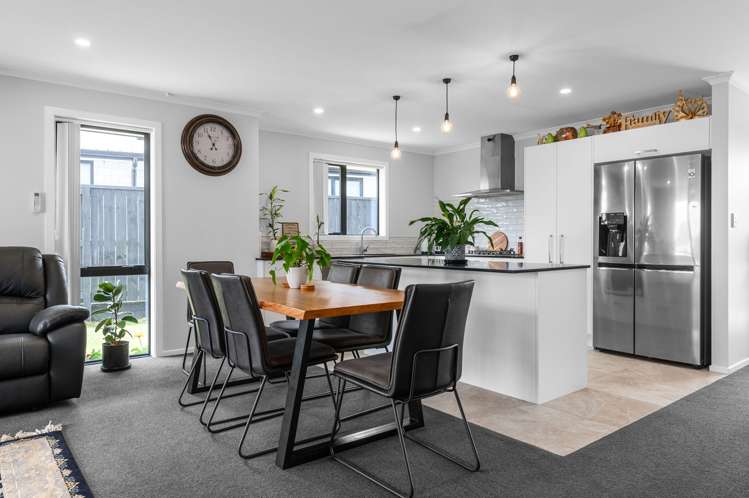 32 Oralee Terrace Peacocke_3