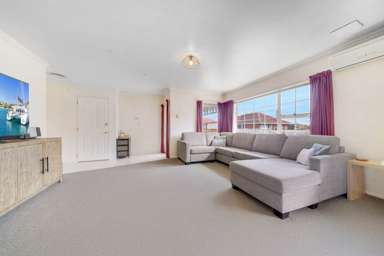 2/13 Clevedon Road_2