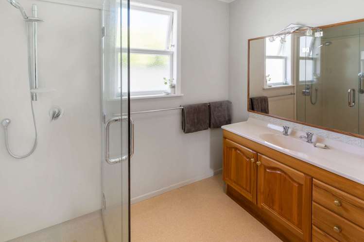 11 Augustus Street Carterton_17