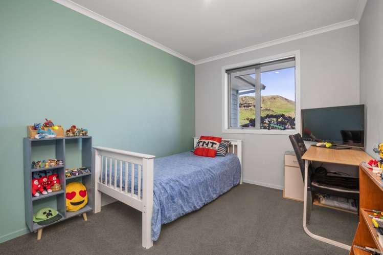163 Ballintoy Park Drive Welcome Bay_13
