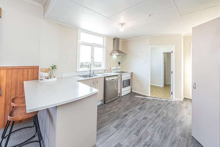 12 Holyoake Street Wanganui East_7