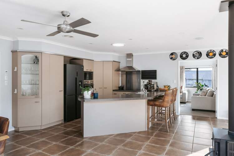 14 Lochay Place Pyes Pa_7