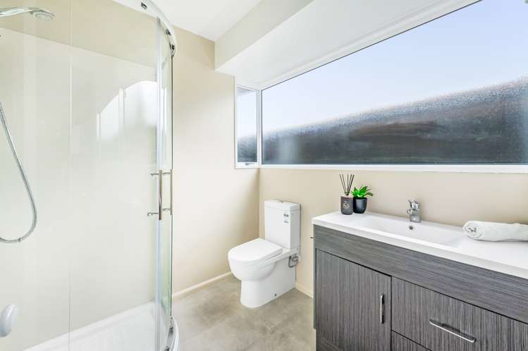 2/57 Cutts Road Russley_14