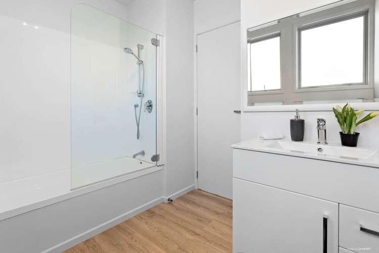 9 Sealy Road Torbay_16