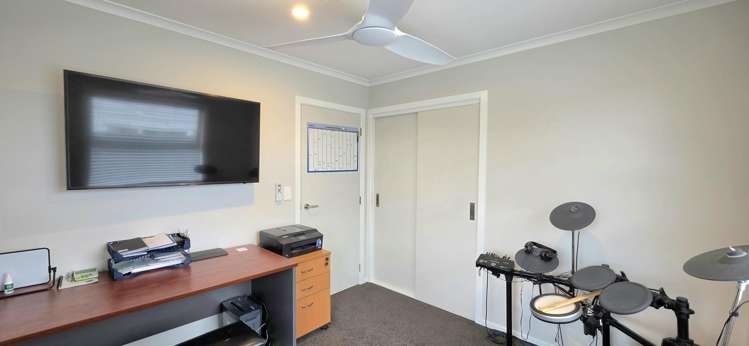 50 Bredins Line Marton_10