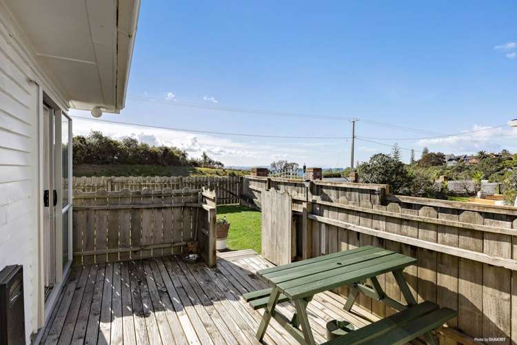 1271 Whangaparaoa Road Gulf Harbour_15