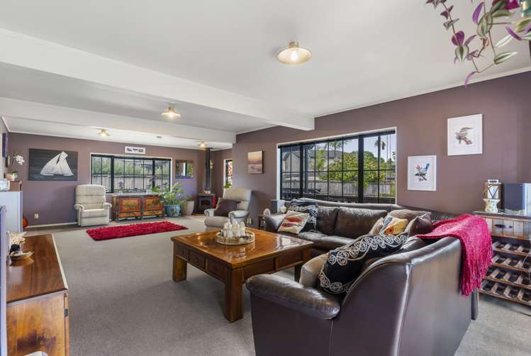 16 Toomer Place Beachlands_9