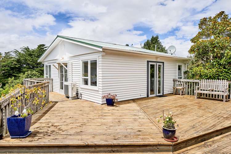 78 Grays Road Camborne_16