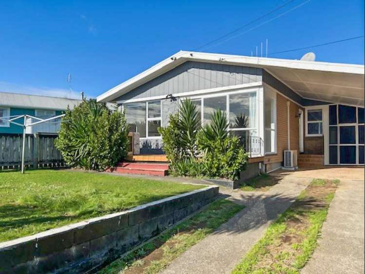 1130 Te Rahu Road_0